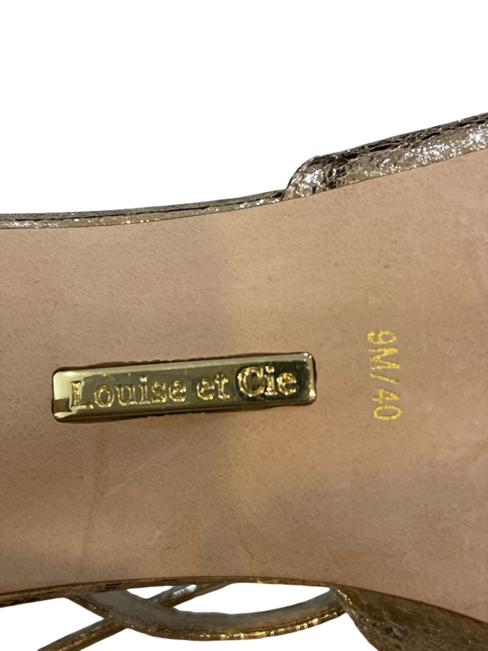Louise et cie Women’s Gold Pointed Toe Crisscross Ankle Strap Flats - Women's - Picture 9 of 9